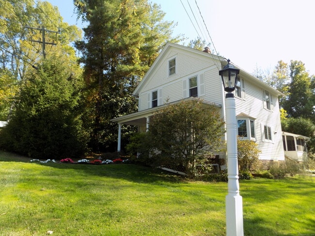 Photo - 6 Hillside Ave Unit B