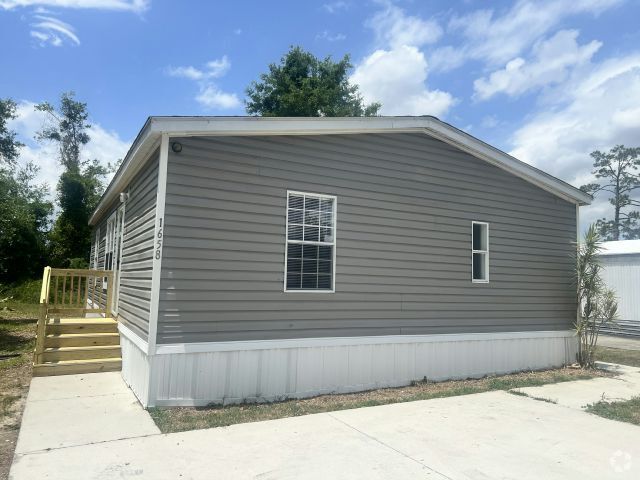 Building Photo - 1658 Daffodil Ave Rental