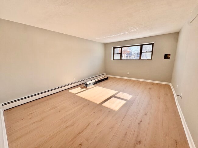 Photo - 91 Spring St