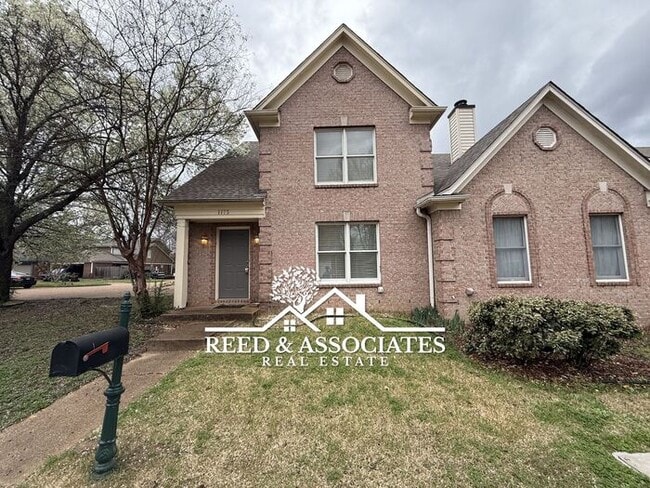 Building Photo - COMING SOON! Collierville Townhome!