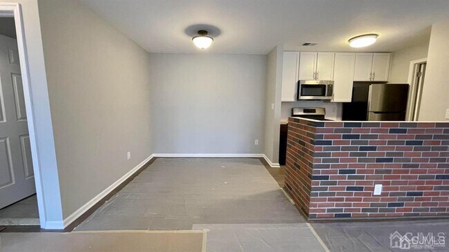 Photo - 263 Crosspointe Dr