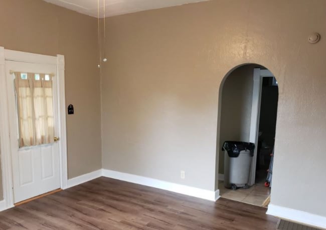 Photo - 1111 Green St