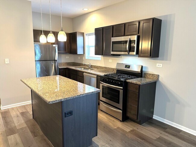 Photo - 809 E Main St Unidad 2B