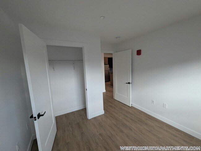 Photo - 199 Gardner St Unidad 405