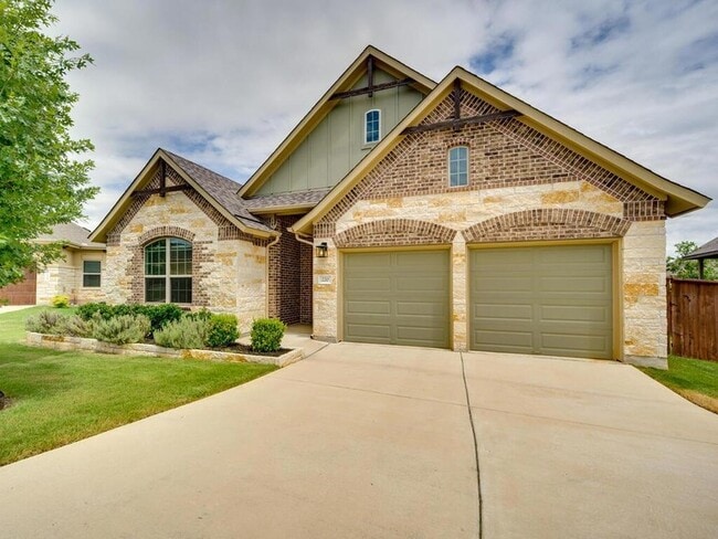 Photo - 220 Oxbow Cove