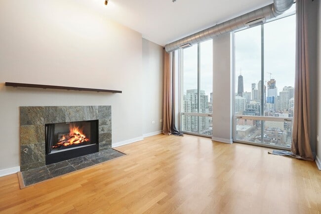 Photo - Gorgeous River North penthouse for rent!