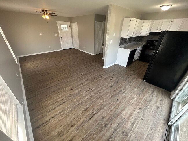 Photo - 3-bedroom, 1-bathroom home located in Radc...