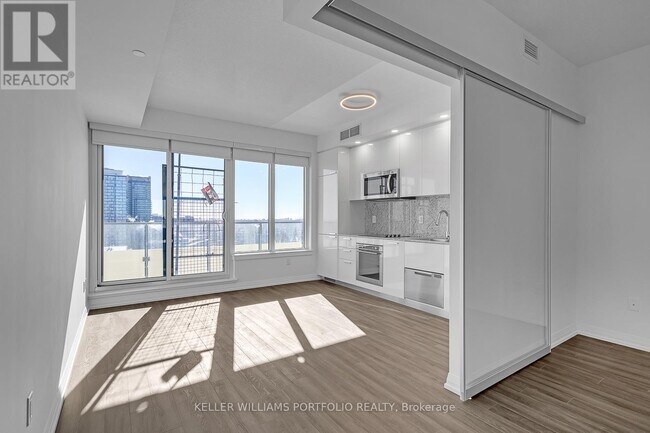 Photo - 75 Canterbury Pl Unit 2805