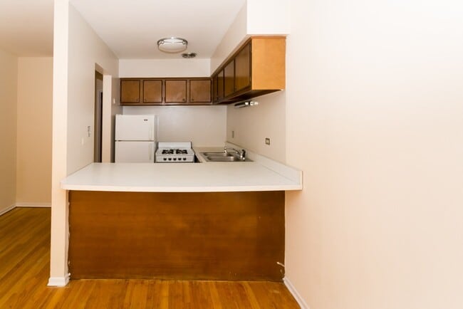 Photo - 675 W Wrightwood Ave Unidad 013