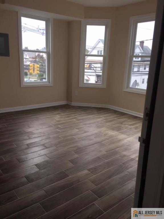 Photo - 250 Somerset St