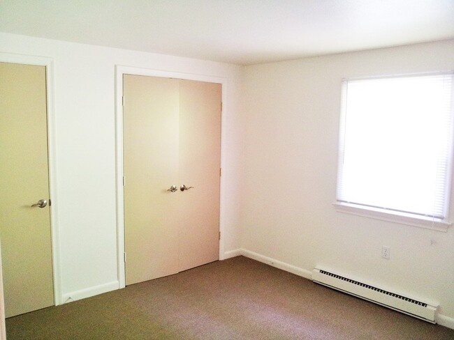 Photo - 92 Oakdale Ave Unidad #3