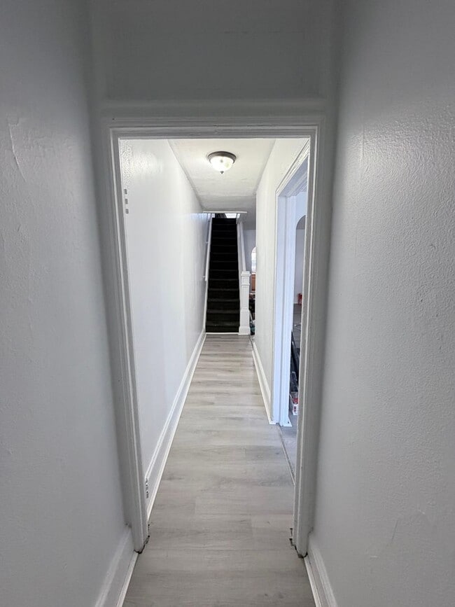 Photo - 415 Hudson St