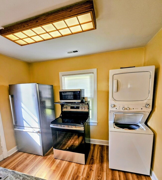 Photo - 309 Dalewood Ave