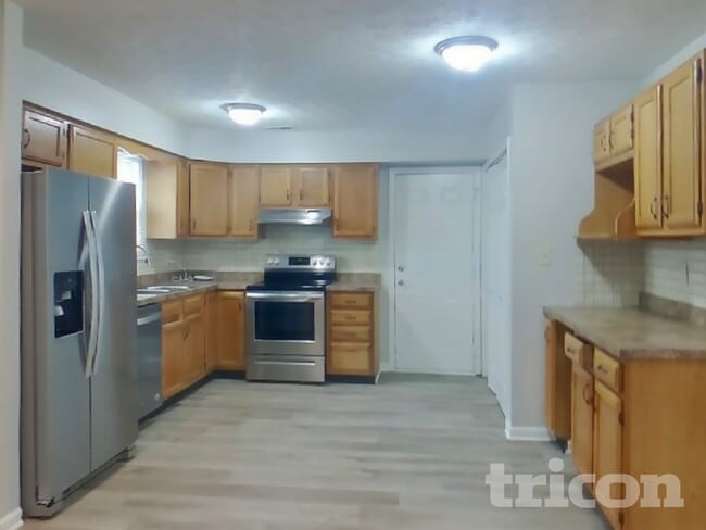 Photo - 5220 Tamarisk Ct