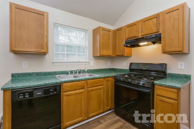 Photo - 6945 Pompas Ct