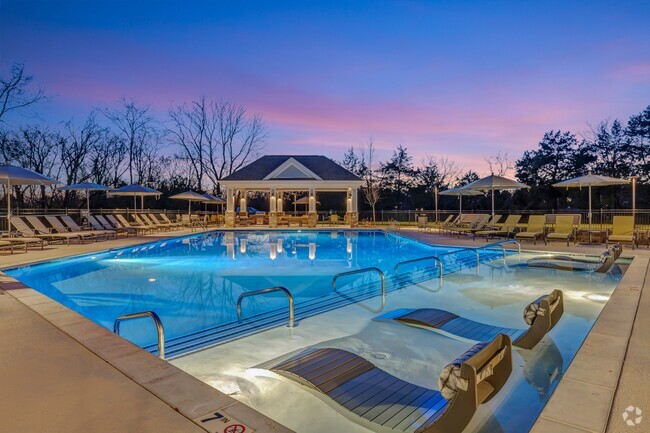 Building Photo - Sanctuary Bluff Apartments