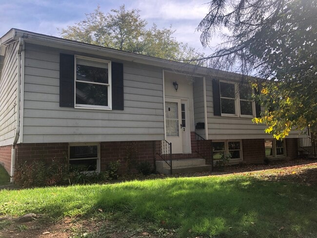 Unidad 3 - 21 Oakland Ave