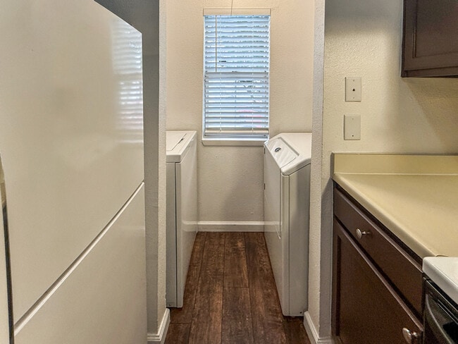 Photo - 12273 Apricot Dr