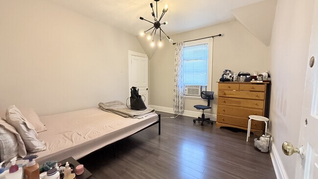 Photo - 91 Becher St