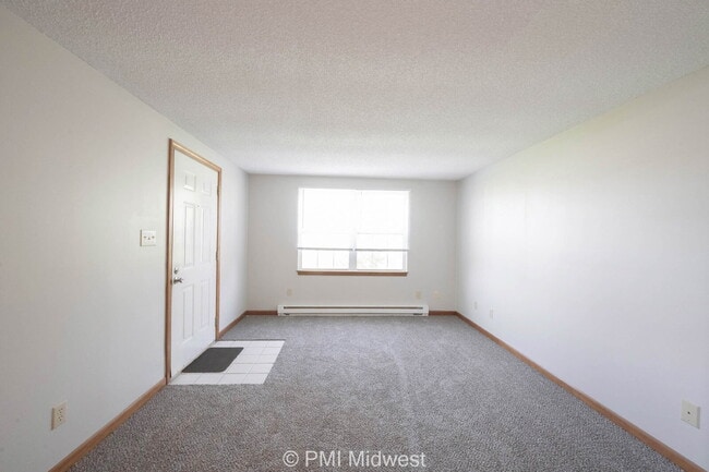 Photo - 1708 S Market St