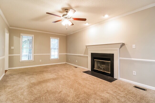 Photo - 1405 E Stonemason Dr