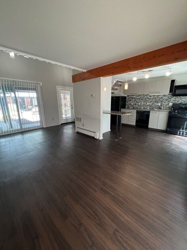 Photo - Sixth Street Lofts