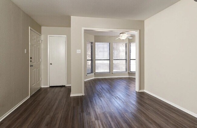 Photo - 11441 N Interstate Hwy 35 Unit 26308