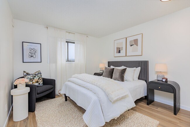 Overlook on 100