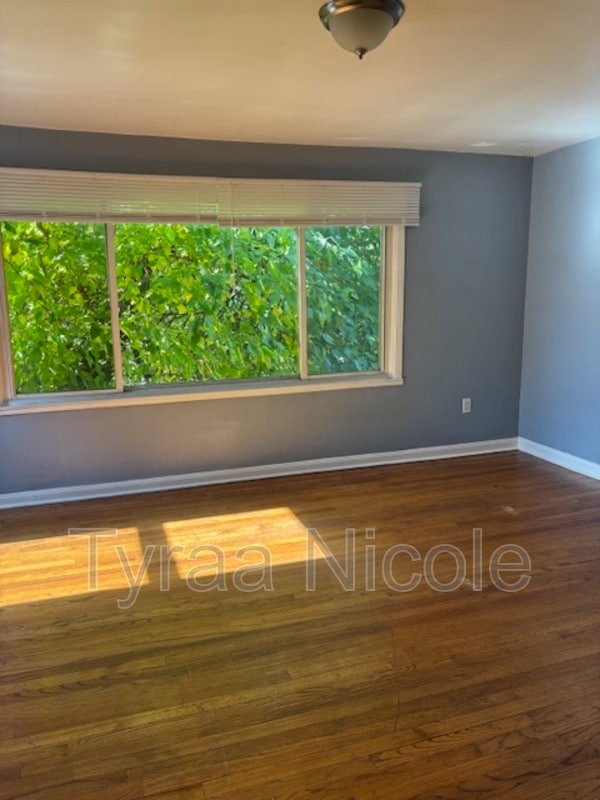 Photo - 15896 Southfield Fwy