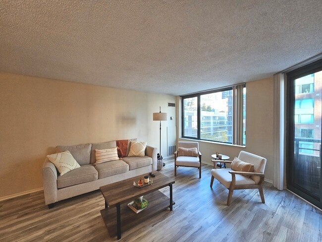 Photo - 440 N McClurg Ct Unit 604S