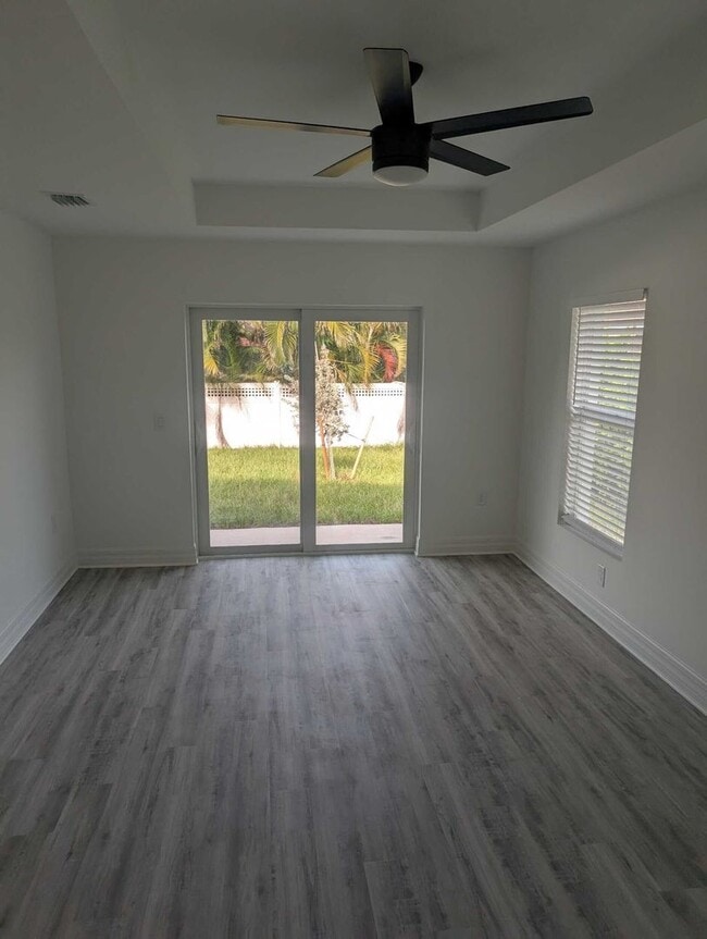 Photo - 3026 NE 6th Pl