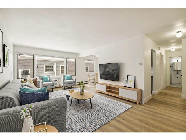 Photo - 99 E 54th St Unit 1