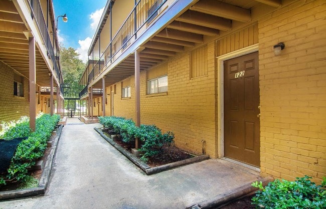 Willow Bend Apartments