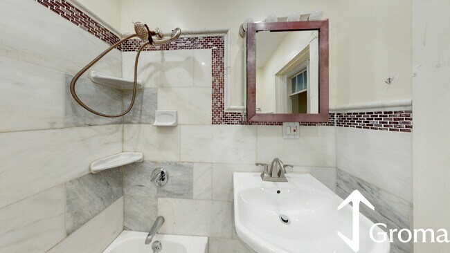 Photo - 3 Mark St Unit 1