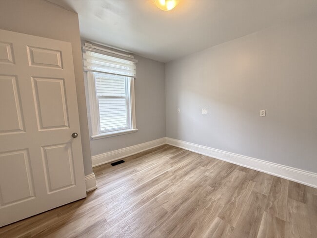 Photo - 79 Murray St