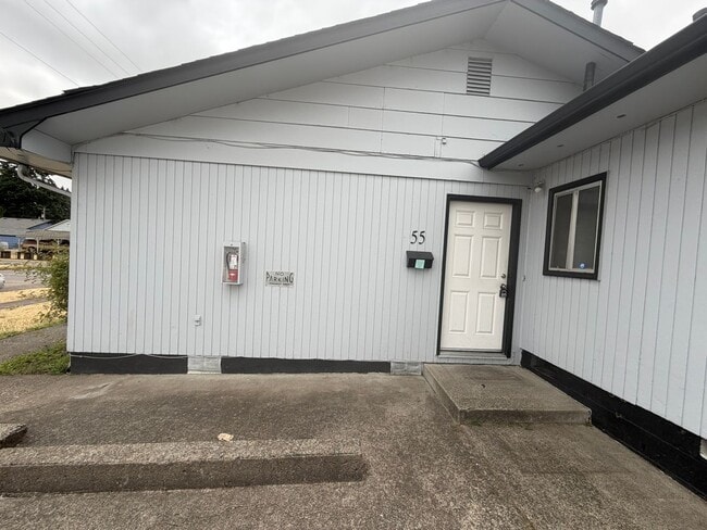 Photo - Large Two Bedroom Conveniently located Amenities!