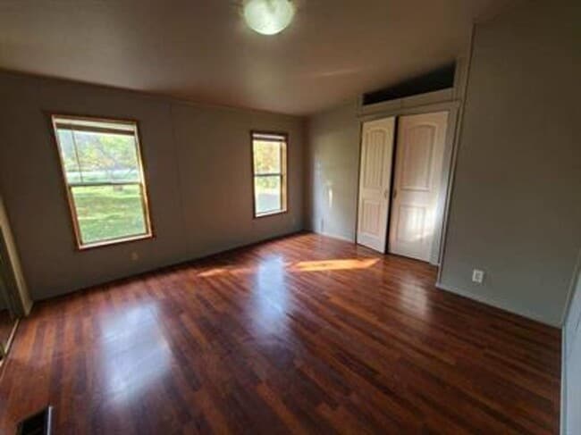 Photo - Whitefish Stage Pet Friendly Three Bedroom!