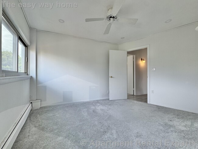 Photo - 348 Franklin St Unit #4D