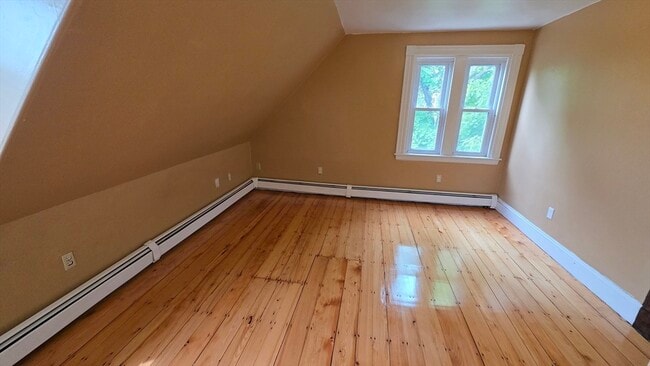 547 Talbot Ave Unit B
