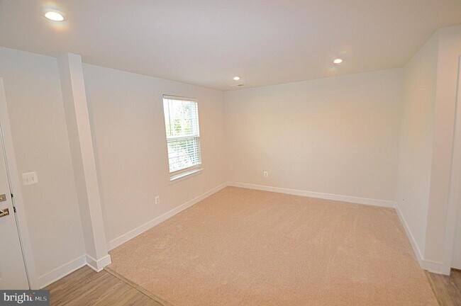 Photo - 11328 Willow Green Cir