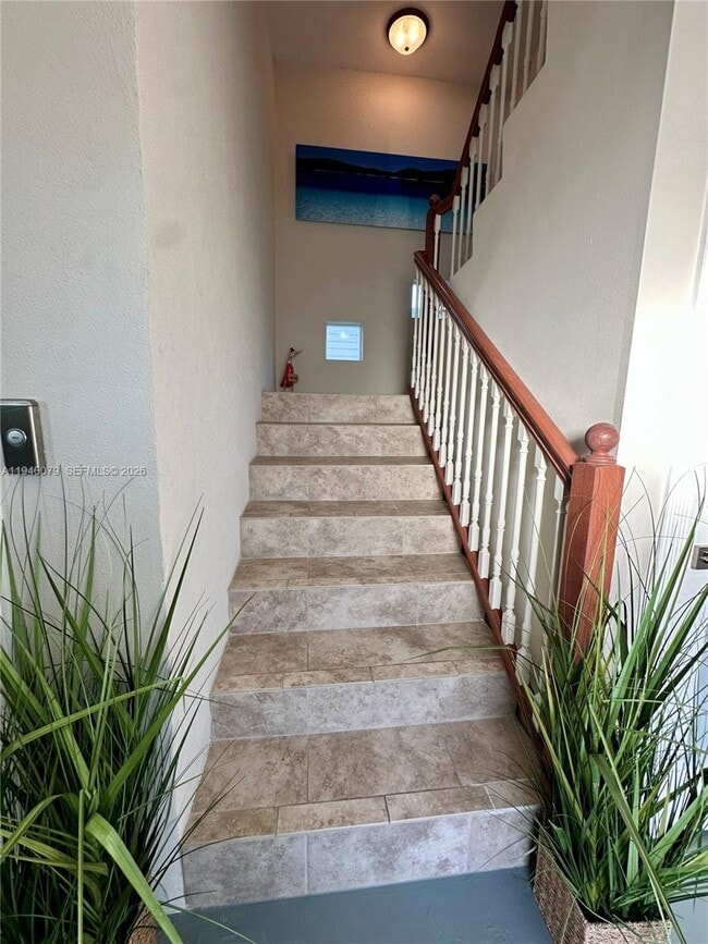 Photo - 1516 Aqueduct Ln