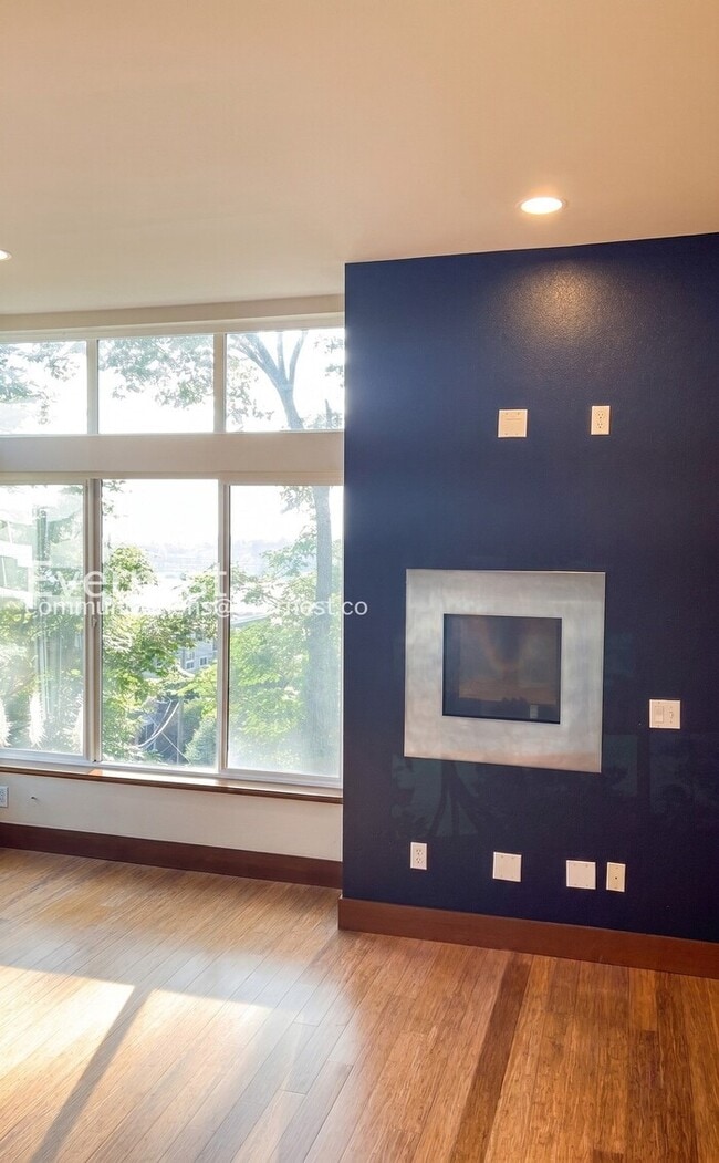 Photo - 3Bed/2.5 Bath/Available Now!