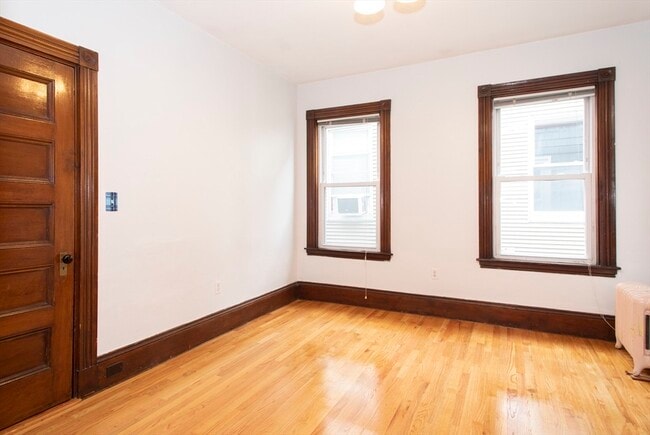 Photo - 17 Bellflower St Unit 3
