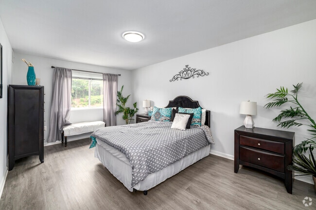 2BR, 1BA – 1,230SF - Bedroom