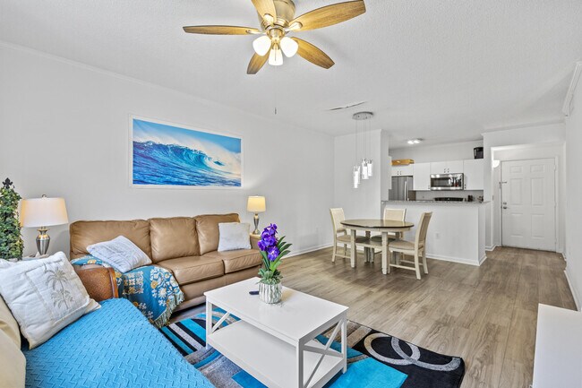 Photo - 630 S Sapodilla Ave Unidad 202