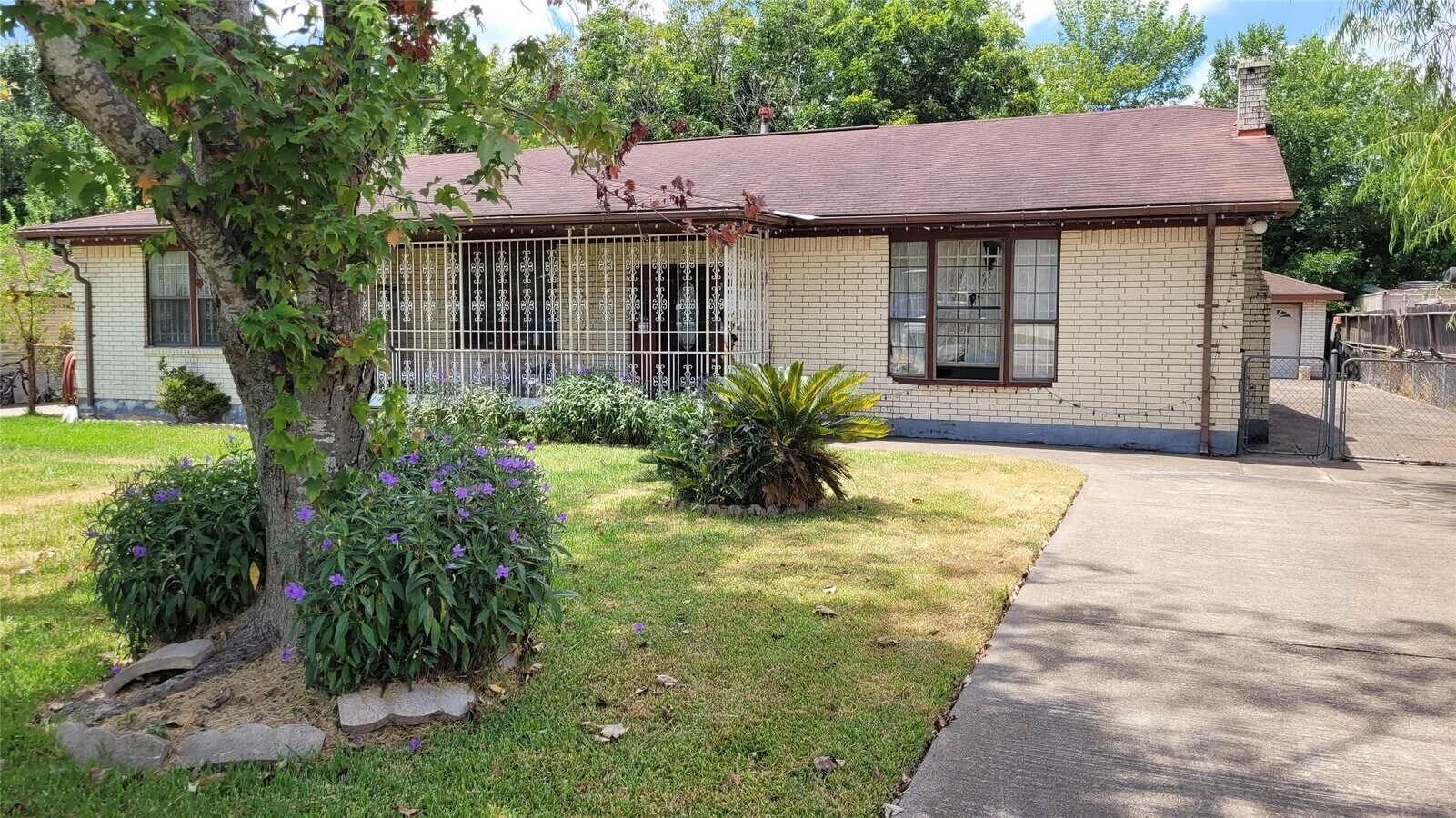 Photo - 13015 Glenda St