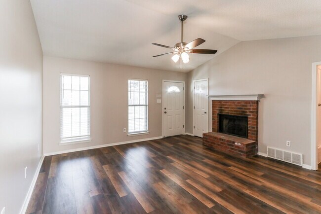 Photo - 10326 Curtis Dr