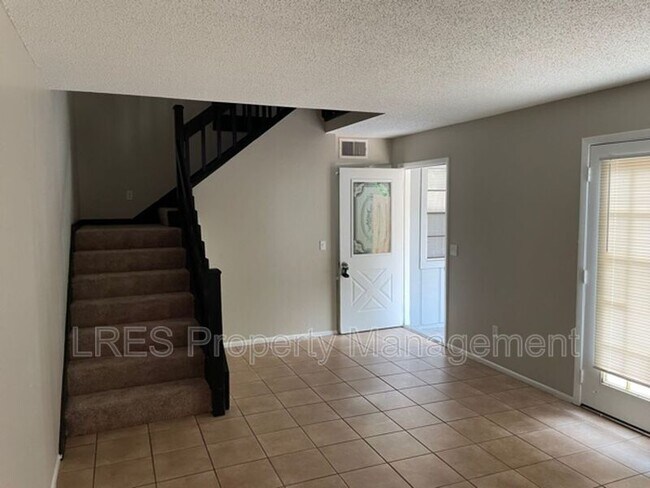 Photo - 4620 Lighthouse Cir