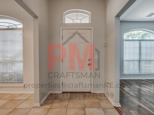 Photo - 2117 SE 9th St
