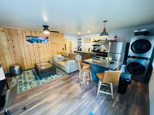 Photo - Fully Furnished 1 bed 1 bath unit availabl... Unit A